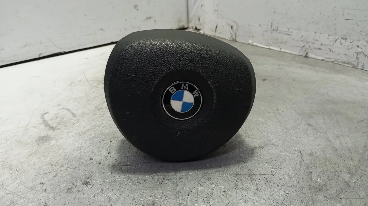 Foto de AIRBAG DELANTERO IZQUIERDO BMW SERIE 1 BERLINA (E81/E87) 2.0 16V Diesel CAT (122 CV / 90 KW) referencia 33677051502N