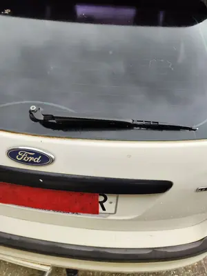 Foto de MOTOR LIMPIA TRASERO FORD FOCUS BERLINA (CAP) 1.6 TDCi CAT (90 CV / 66 KW)