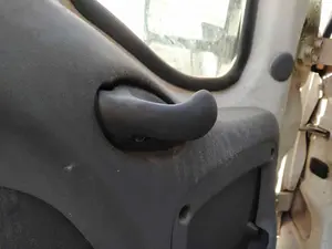 Foto de MANETA INTERIOR TRASERA IZQUIERDA CITROEN JUMPER FURGÓN GRAN VOLUMEN 2.2 HDI CAT (101 CV / 74 KW)