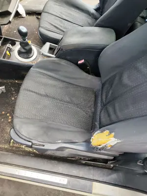 Foto de ASIENTO DELANTERO IZQUIERDO RENAULT MEGANE II COUPE/CABRIO 1.5 dCi Diesel (106 CV / 78 KW)
