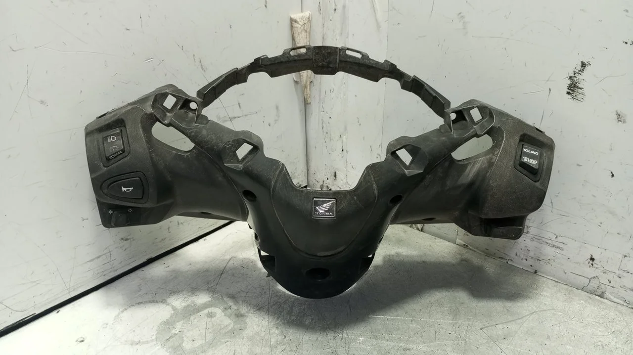 Foto de NO IDENTIFICADO HONDA SH 125I 125 cm3 - 9 kW (12 CV / 9 KW) referencia 53206-K71-D000