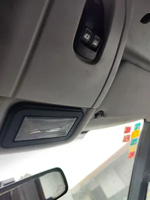 Foto de LUZ INTERIOR CITROEN JUMPY 2.0 HDi CAT (RHX / DW10BTED) (94 CV / 69 KW)