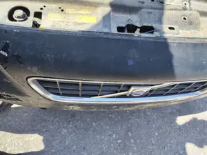 Foto de REFUERZO PARAGOLPES DELANTERO VOLVO S60 BERLINA 2.4 Diesel (126 CV / 93 KW)