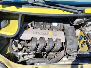 Foto de MOTOR COMPLETO RENAULT TWINGO I (C06) 1.2  (75 CV / 55 KW) referencia D4FA7