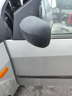 Foto de RETROVISOR IZQUIERDO FORD FIESTA (CBK) 1.4 TDCi CAT (68 CV / 50 KW) referencia 1452854