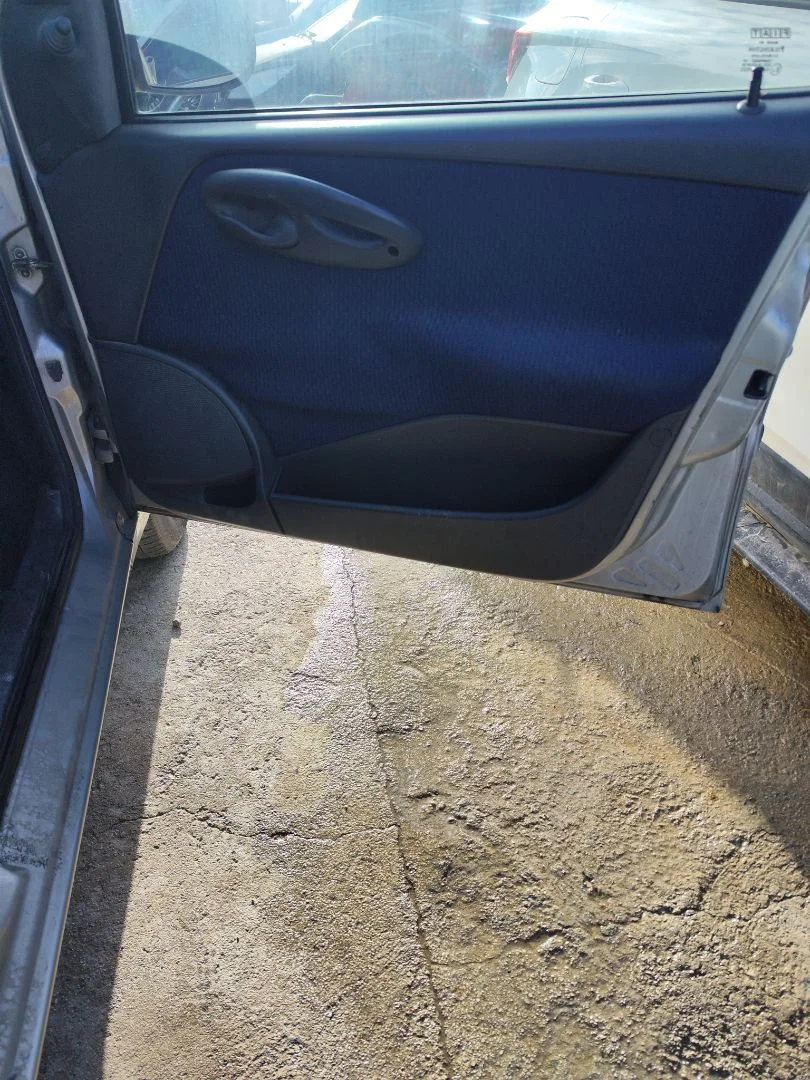 Foto de GUARNECIDO PUERTA DELANTERA DERECHA FIAT II PUNTO (188) BERLINA 1.2 CAT (60 CV / 44 KW)