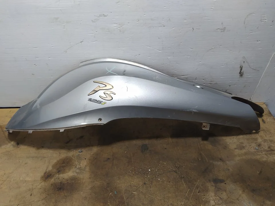 Foto de NO IDENTIFICADO HONDA FES /SH /SES /DYLAN /PS 125 125 cm3 - 10 kW G-CAT (14 CV / 10 KW) referencia 83600KTZD000