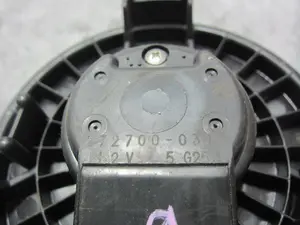 Foto de MOTOR CALEFACCION SUZUKI SWIFT BERLINA (RS/MZ) 1.3 DDiS Diesel CAT (69 CV / 51 KW) referencia 2727000311 foto 5