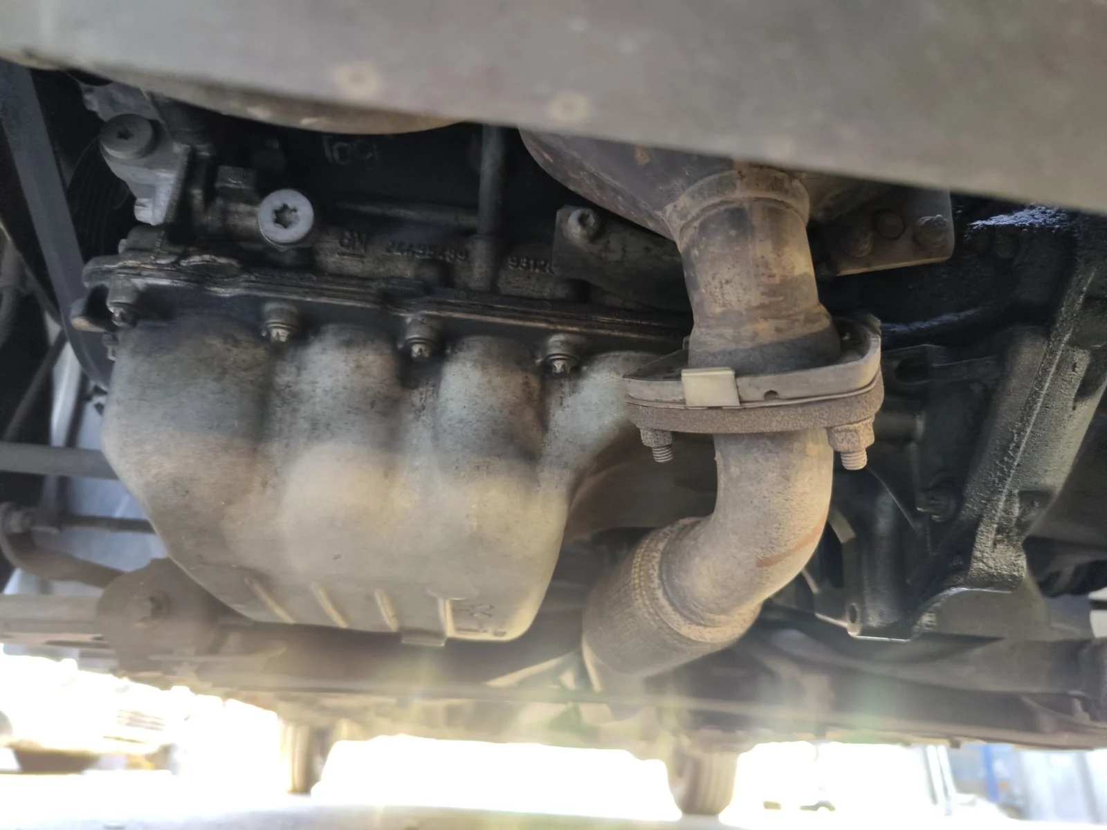 Foto de TUBO ESCAPE TRASERO OPEL CORSA D 1.2 16V CAT (Z 12 XEP / LB4) (80 CV / 59 KW)
