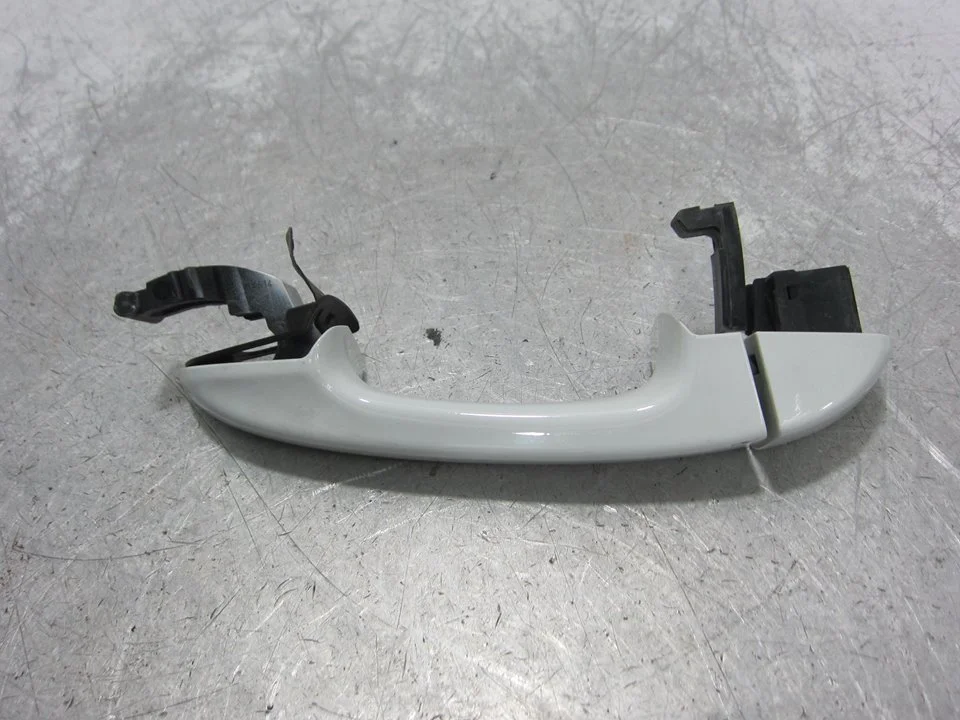 Foto de MANETA EXTERIOR DELANTERA DERECHA PORSCHE CAYENNE (TIPO 92A) referencia 7P5839168