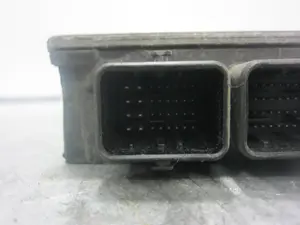 Foto de CENTRALITA MOTOR UCE RENAULT MEGANE II BERLINA 3P 1.5 dCi Diesel (82 CV / 60 KW) referencia 8200334419 foto 2