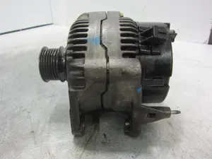 Foto de ALTERNADOR SEAT IBIZA (6K1) referencia 028903025H foto 4