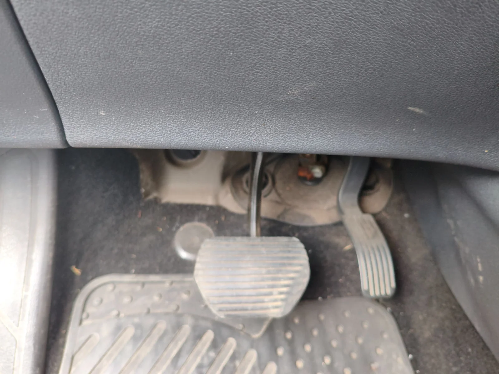 Foto de POTENCIOMETRO PEDAL PEUGEOT 308 SW 2.0 16V HDi FAP CAT (RHR / DW10BTED4) (136 CV / 100 KW) referencia 4501Y5