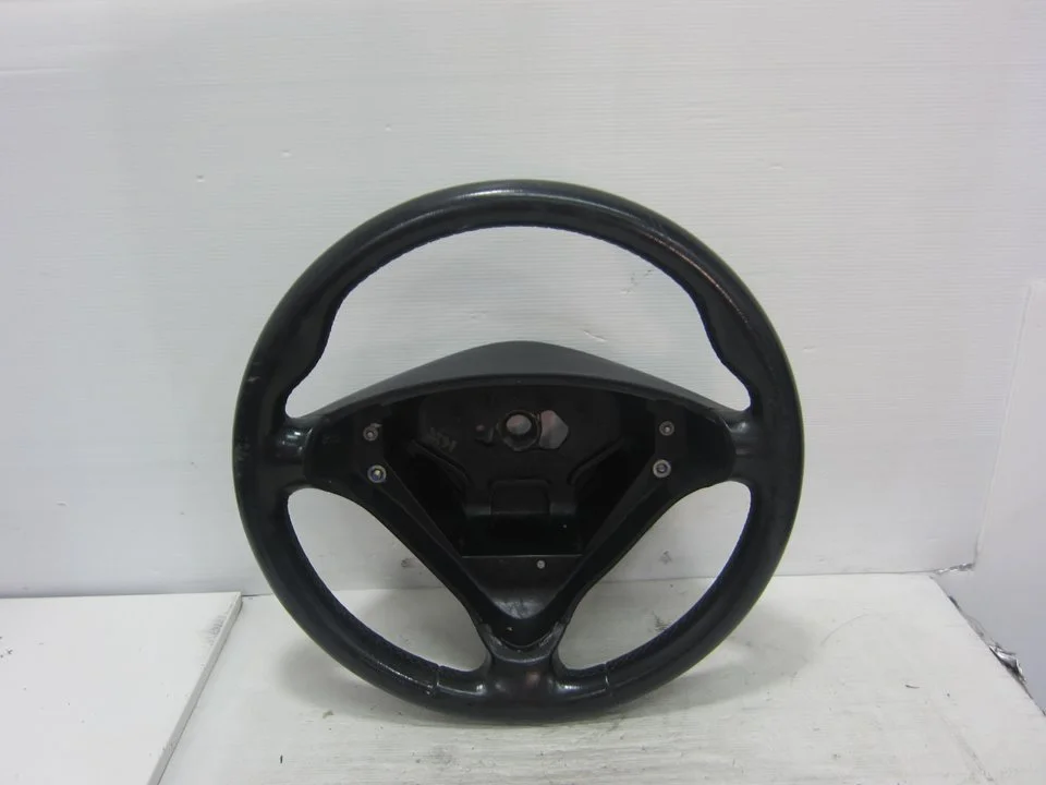 Foto de VOLANTE MERCEDES-BENZ CLASE C (BM 203) SPORTCOUPE 1.8 CAT (143 CV / 105 KW) referencia A1714600103