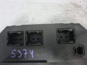 Foto de CAJA RELES / FUSIBLES CITROEN C3 1.4 HDi (68 CV / 50 KW) referencia 9652474480 foto 4