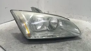 Foto de FARO DERECHO FORD FOCUS BERLINA (CAP) 1.8 TDCi Turbodiesel CAT (116 CV / 85 KW) referencia 1480979