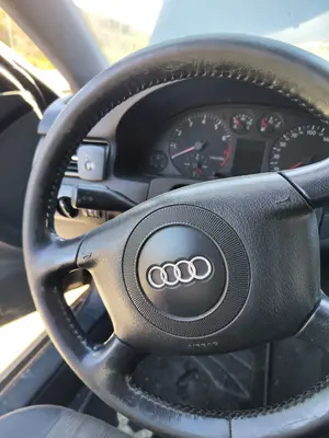 Foto de AIRBAG DELANTERO IZQUIERDO AUDI A6 BERLINA (4B2) 2.4 V6 30V (165 CV / 121 KW)