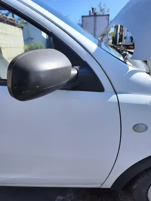 Foto de RETROVISOR DERECHO OPEL CORSA C 1.2 16V CAT (Z 12 XE / LW4) (75 CV / 55 KW)