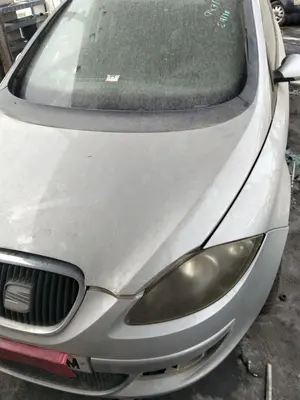 Foto de CAPO SEAT ALTEA (5P1) 1.9 TDI (105 CV / 77 KW) referencia 5P0823031C foto 2