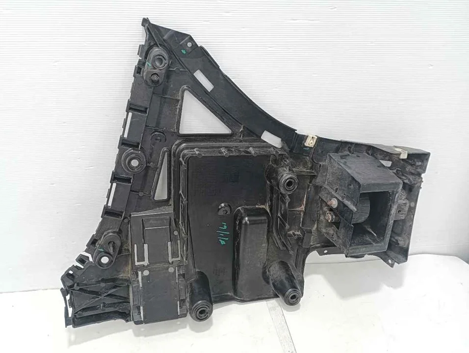 Foto de SOPORTE PARAGOLPES TRASERO BMW SERIE X3 (G01) 3.0 24V Turbodiesel (265 CV / 195 KW) referencia 7400667