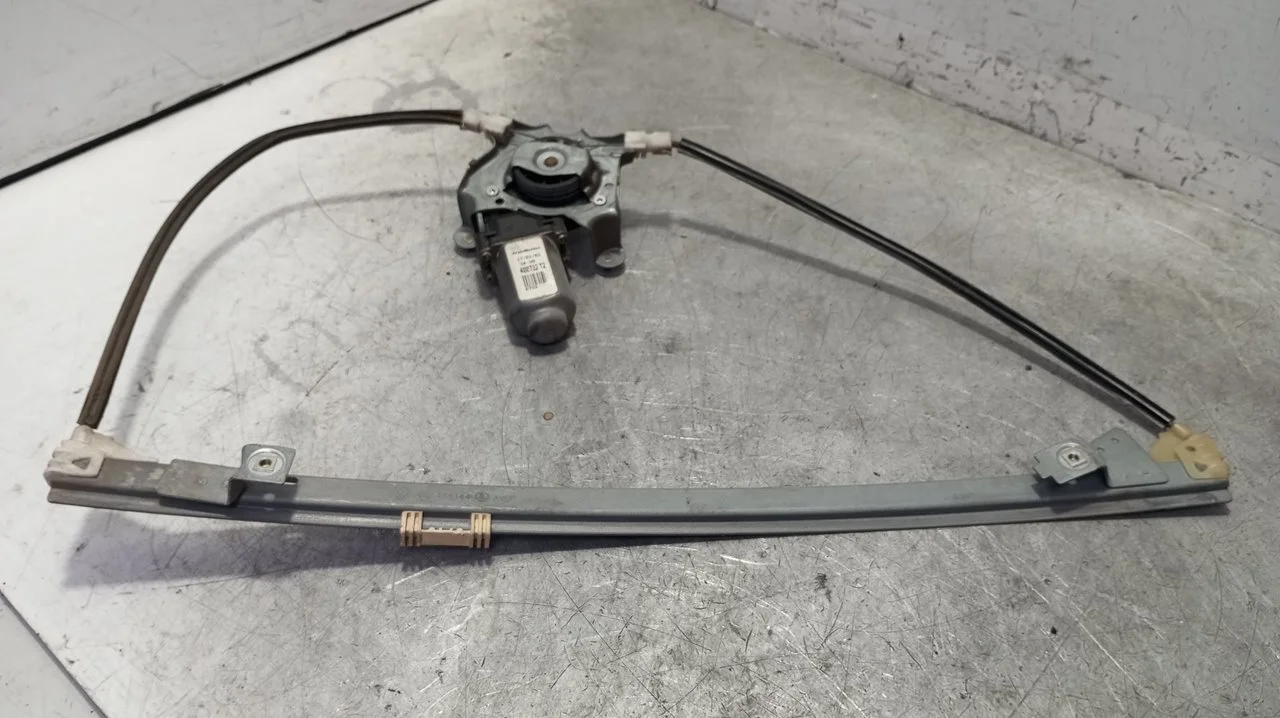 Foto de ELEVALUNAS DELANTERO DERECHO RENAULT SCENIC I (JA...) 1.9 dTi Diesel (80 CV / 59 KW) referencia 400732T2