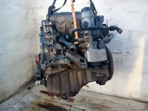 Foto de MOTOR COMPLETO AUDI A4 BERLINA (8E) 1.9 TDI (131 CV / 96 KW) referencia AVF foto 9