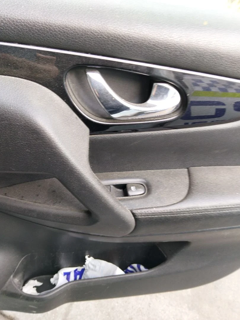 Foto de MANDO ELEVALUNAS DELANTERO DERECHO NISSAN QASHQAI (J11E) 1.2 16V CAT (116 CV / 85 KW)