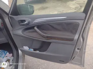 Foto de GUARNECIDO PUERTA DELANTERA DERECHA FORD S-MAX (CA1) 2.0 TDCi CAT (140 CV / 103 KW)