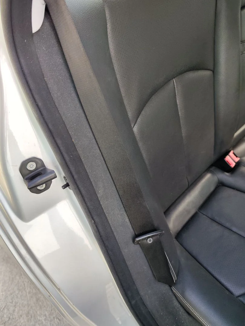 Foto de CINTURON SEGURIDAD TRASERO DERECHO MERCEDES-BENZ CLASE E (BM 211) BERLINA 3.0 CDI CAT (190 CV / 140 KW)