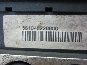 Foto de ABS FORD FOCUS BERLINA (CAK) 1.8 TDDI Turbodiesel CAT (90 CV / 66 KW) referencia 10094801053 foto 12
