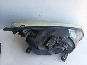 Foto de FARO IZQUIERDO FORD FOCUS BERLINA (CAP) 1.8 TDCi Turbodiesel CAT (116 CV / 85 KW) referencia 4M5113K060BA foto 3