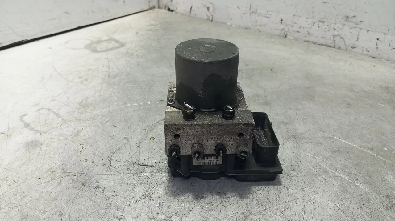 Foto de ABS BMW SERIE 5 BERLINA (E60) 2.5 24V Turbodiesel CAT (177 CV / 130 KW) referencia 3451676970601