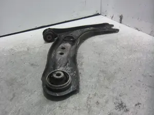 Foto de BRAZO SUSPENSION INFERIOR DELANTERO IZQUIERDO VOLKSWAGEN GOLF VII BERLINA (BQ1/BE2) 1.6 TDI (116 CV / 85 KW) referencia 5Q0407151R foto 2