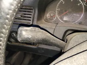 Foto de MANDO INTERMITENTES AUDI ALLROAD QUATTRO QUATTRO (4B5)