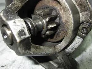 Foto de MOTOR ARRANQUE RENAULT LAGUNA (B56) referencia D6RA133 foto 3