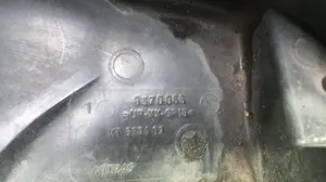 Foto de MOLDURAS DELANTERAS BMW SERIE 3 BERLINA (E46) 2.0 16V Diesel CAT (136 CV / 100 KW) referencia 8370066 foto 3