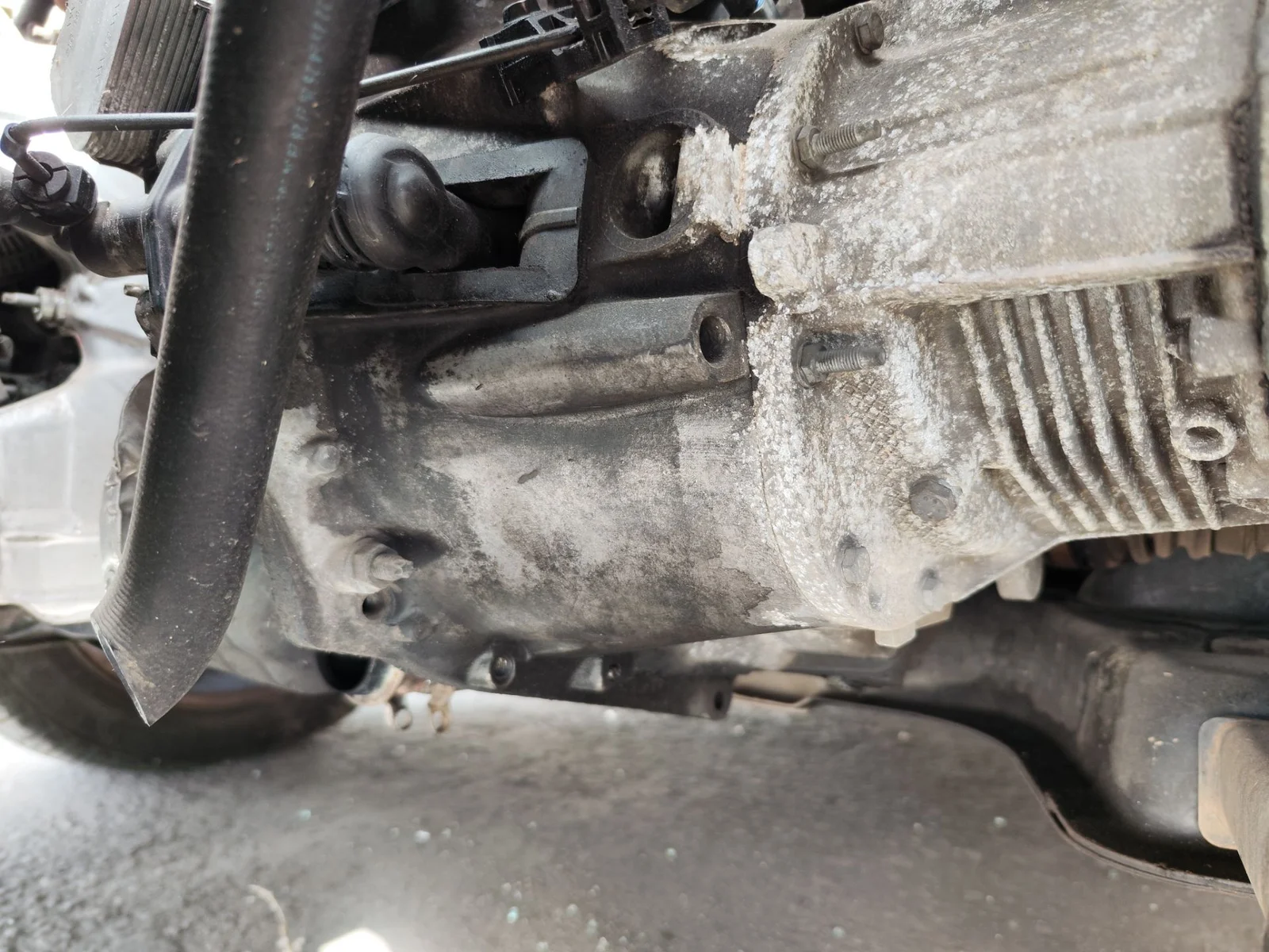 Foto de CAJA CAMBIOS CITROEN C4 BERLINA 1.6 16V HDi (90 CV / 66 KW)