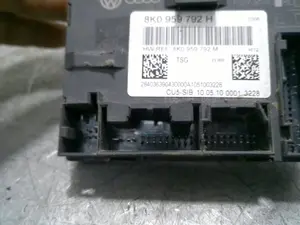 Foto de MODULO ELECTRONICO AUDI A4 AVANT (8E) 2.5 V6 24V TDI (180 CV / 132 KW) referencia 8K0959792H foto 3