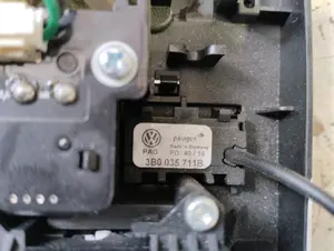 Foto de LUZ INTERIOR VOLKSWAGEN GOLF VII (5G1/BE1) 2.0 TDI (184 CV / 135 KW) referencia 5TA947105C foto 3
