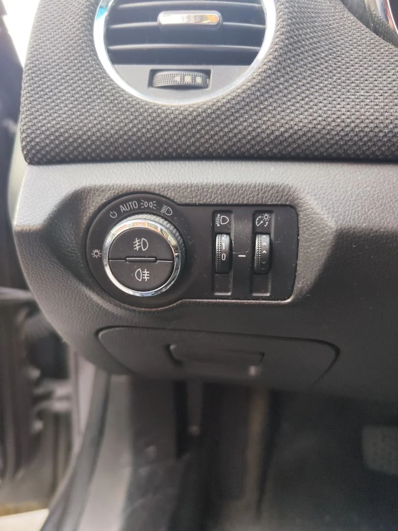Foto de MANDO LUCES CHEVROLET CRUZE 2.0 Diesel CAT (163 CV / 120 KW) referencia 20941129