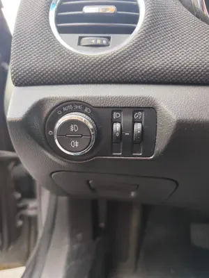 Foto de MANDO LUCES CHEVROLET CRUZE 2.0 Diesel CAT (163 CV / 120 KW) referencia 20941129