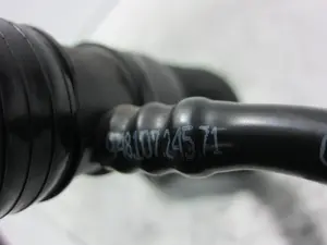 Foto de TUBO PORSCHE PANAMERA (TIPO 970) referencia 94810724571 foto 3
