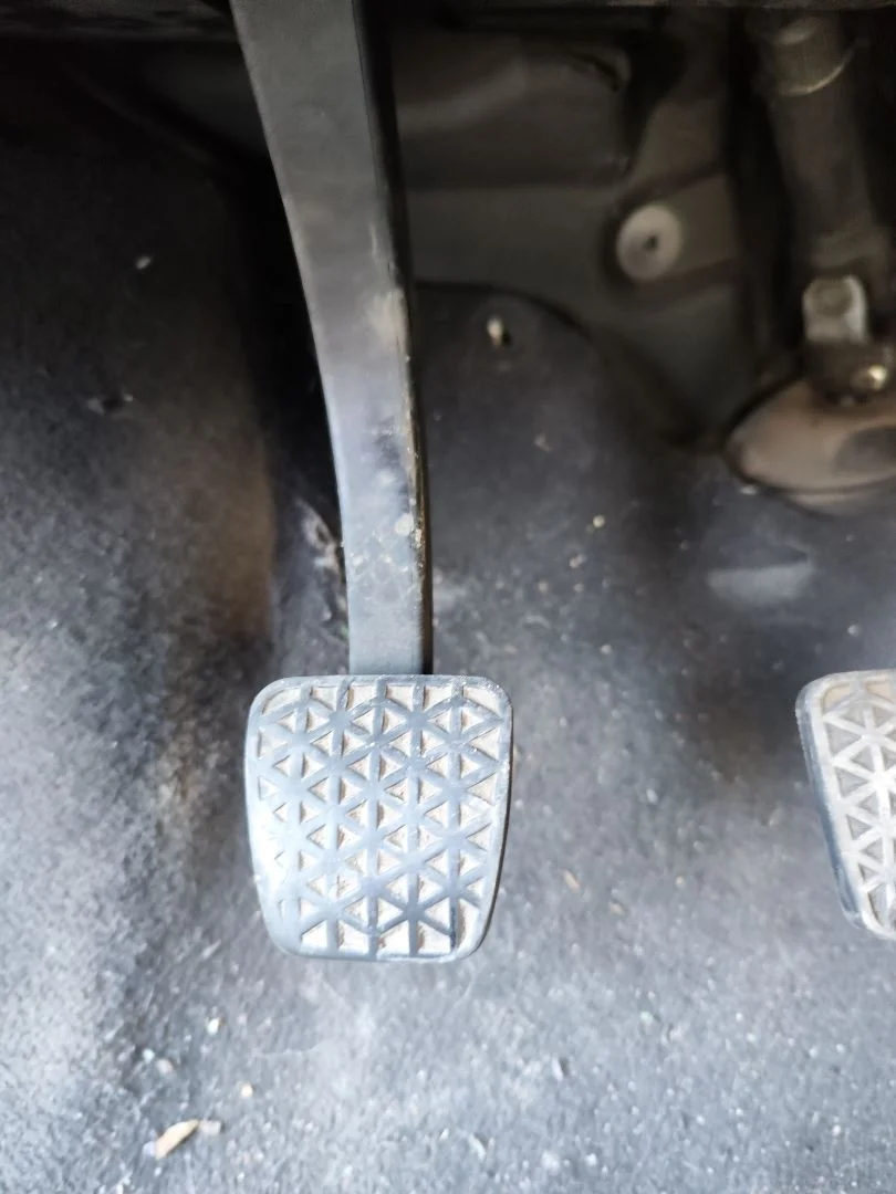 Foto de PEDAL FRENO OPEL ASTRA H TWIN TOP 1.9 16V CDTI CAT (Z 19 DTH / LRD) (150 CV / 110 KW)