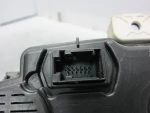 Foto de CUADRO INSTRUMENTOS OPEL CORSA D 1.2 16V CAT (Z 12 XEP / LB4) (80 CV / 59 KW) referencia 1303304 foto 2