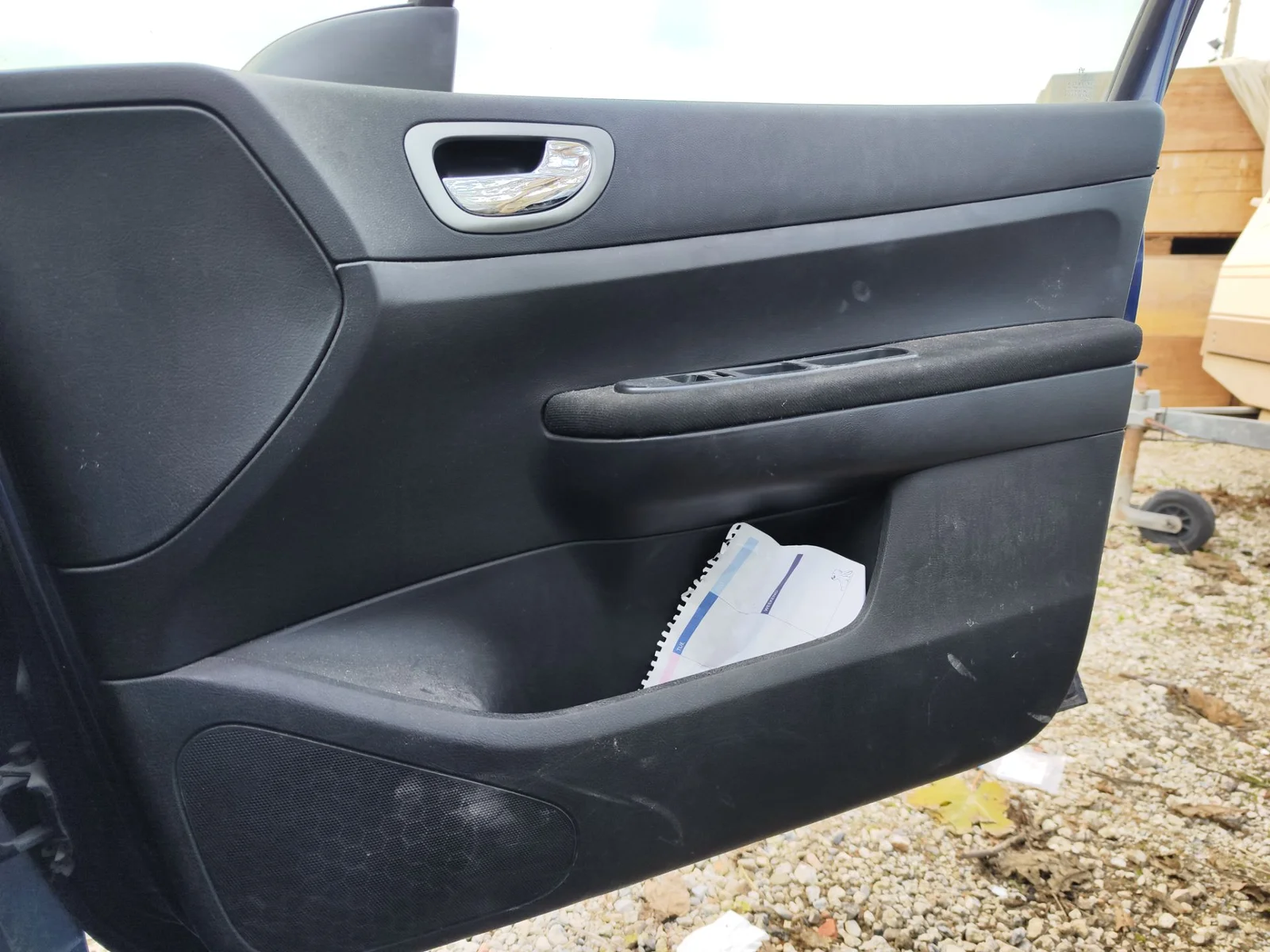 Foto de GUARNECIDO PUERTA DELANTERA DERECHA PEUGEOT 307 (S1)(04.2001) 1.6 16V CAT (109 CV / 80 KW)