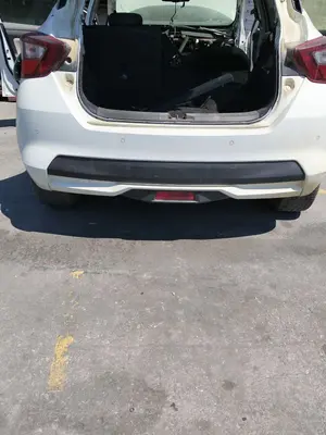 Foto de PARAGOLPES TRASERO NISSAN MICRA (K14) 1.0 12V CAT (71 CV / 52 KW)