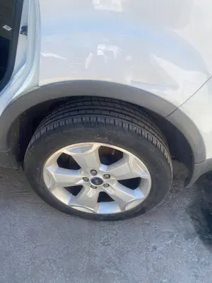 Foto de LLANTA FORD KUGA (CBV) 2.0 TDCi CAT (136 CV / 100 KW)