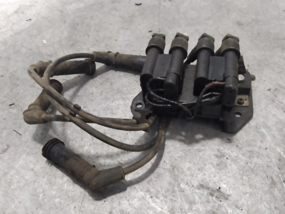 Foto de BOBINA ENCENDIDO HYUNDAI ACCENT (LC) 1.3 12V CAT (75 CV / 55 KW) referencia 2730122040