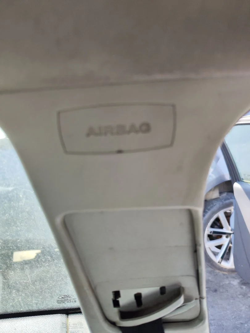 Foto de AIRBAG CORTINA DELANTERO IZQUIERDO FORD FOCUS BERLINA (CAP) 1.6 TDCi CAT (90 CV / 66 KW) referencia 1764761