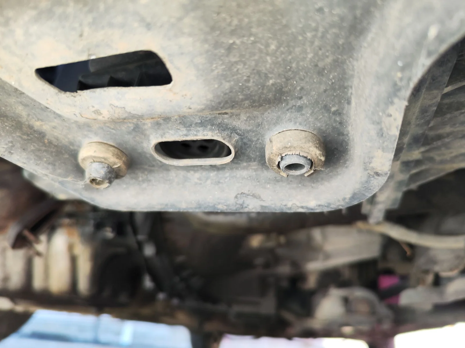 Foto de CAJA CAMBIOS ALFA ROMEO 147 (190) 1.9 JTD CAT (110 CV / 81 KW)